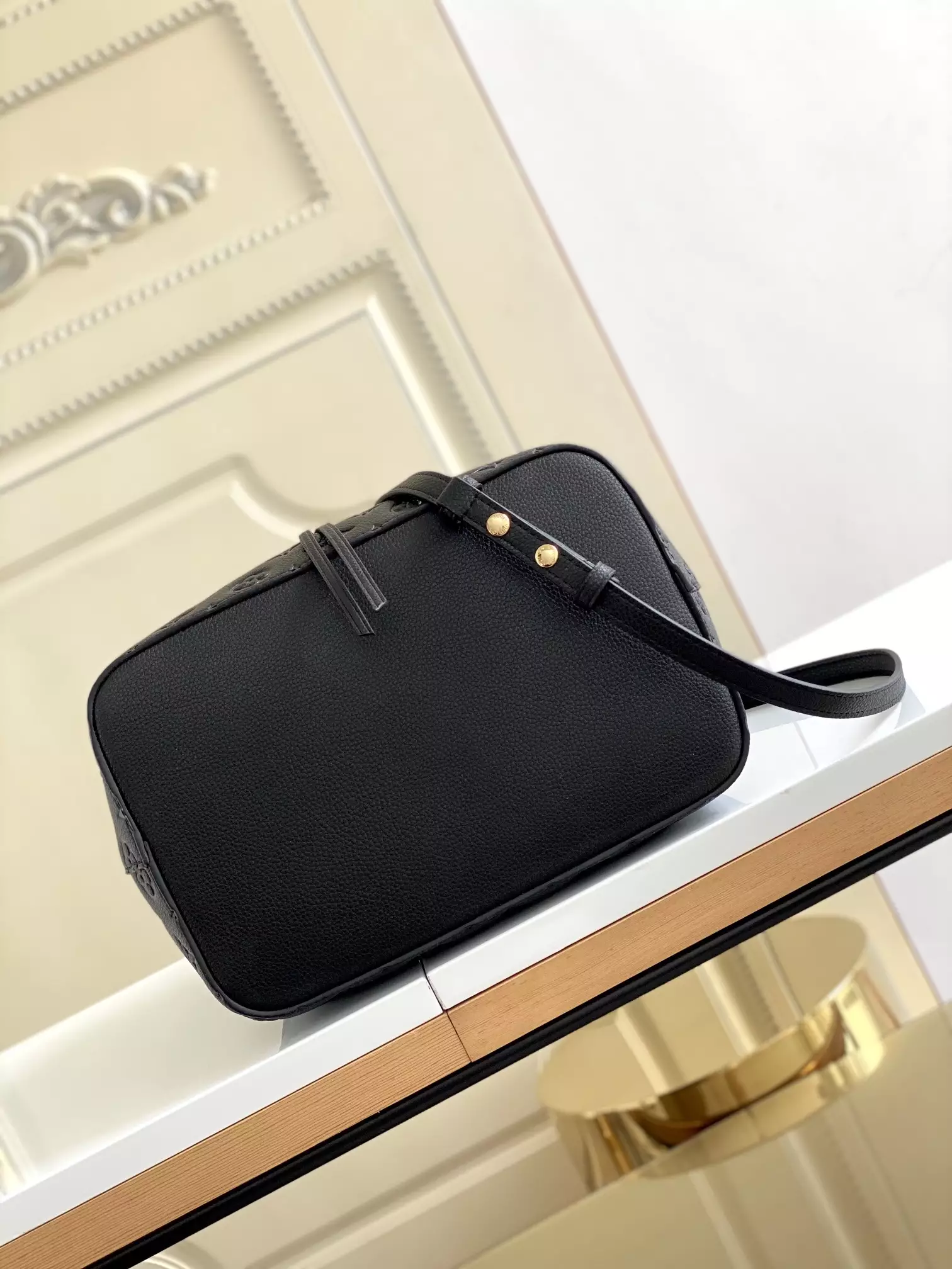 NéoNoé MM Monogram Empreinte Black Leather