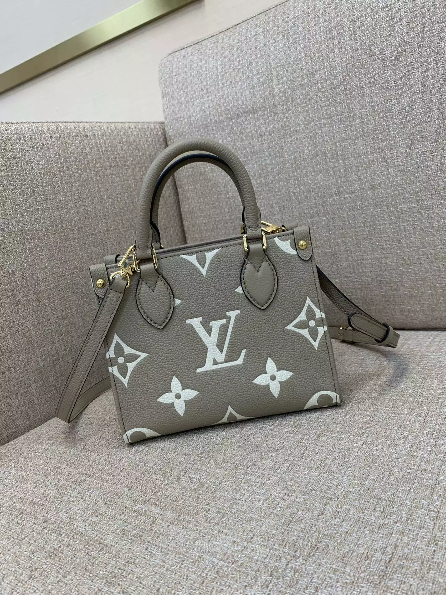 OnTheGo BB Bicolor Monogram Empreinte Dove Gray/Cream Leather