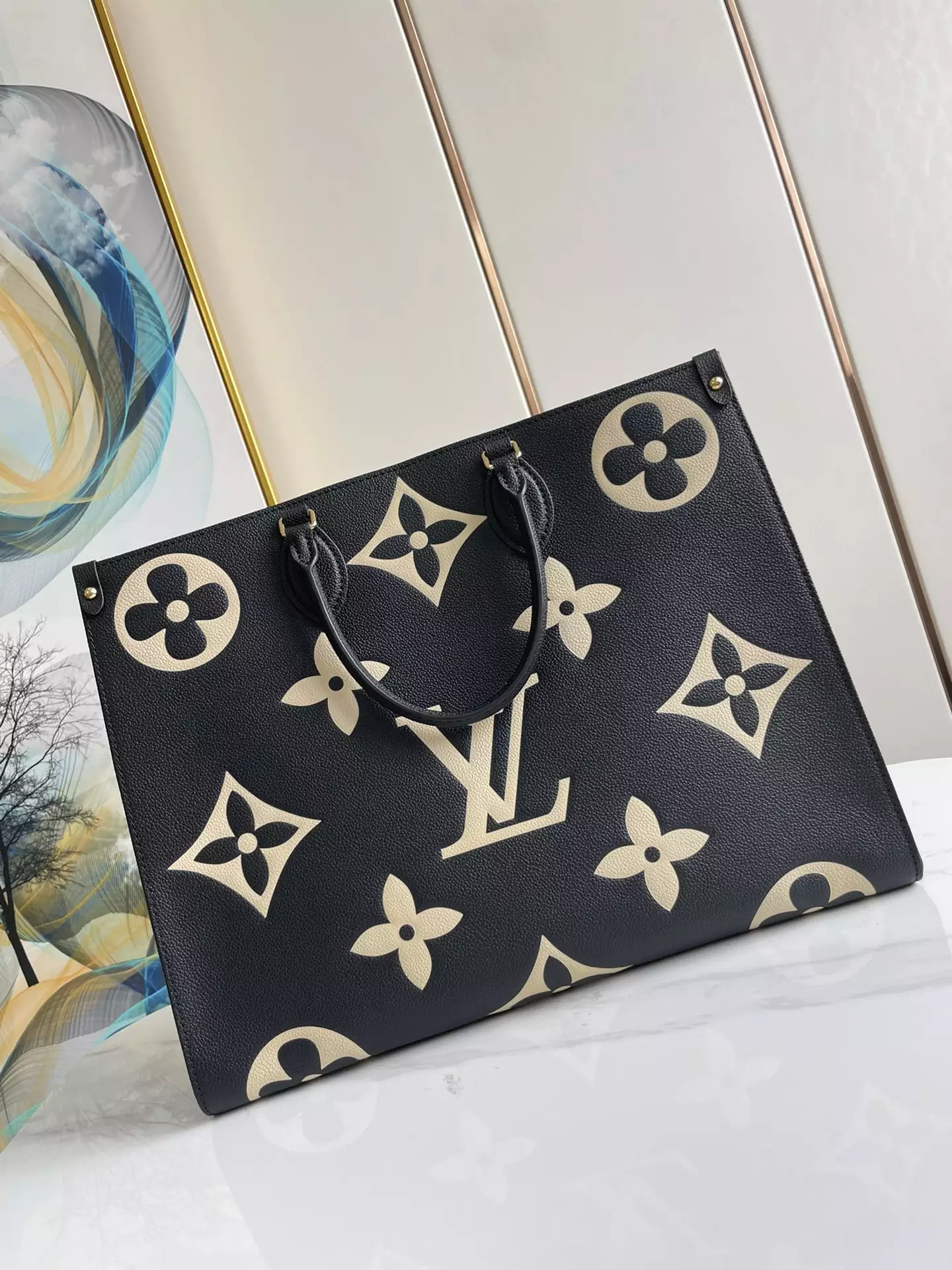 OnTheGo MM Bicolor Monogram Empreinte Black/Cream Leather