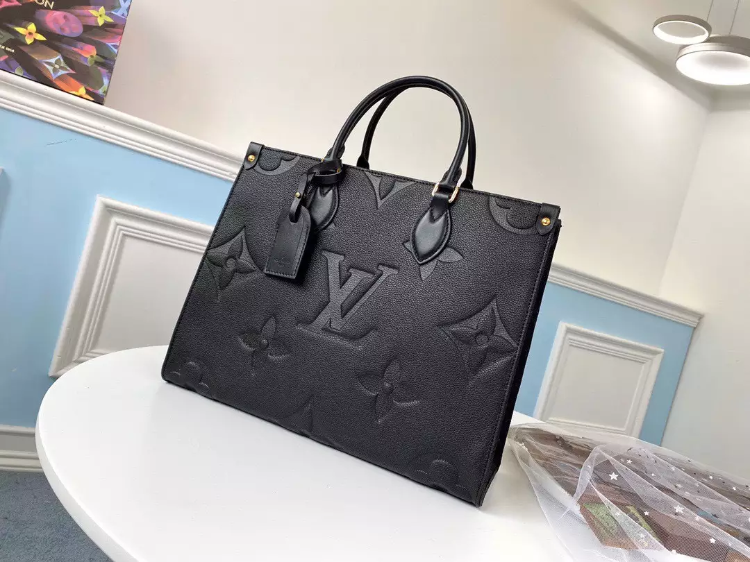 OnTheGo MM Monogram Empreinte Black Leather