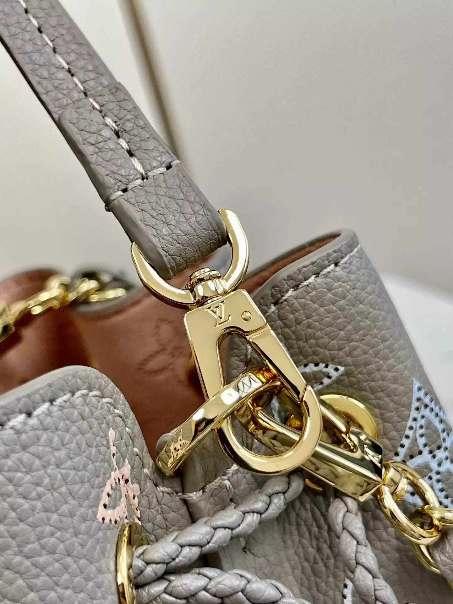 Pico Bella Mahina Gray Leather