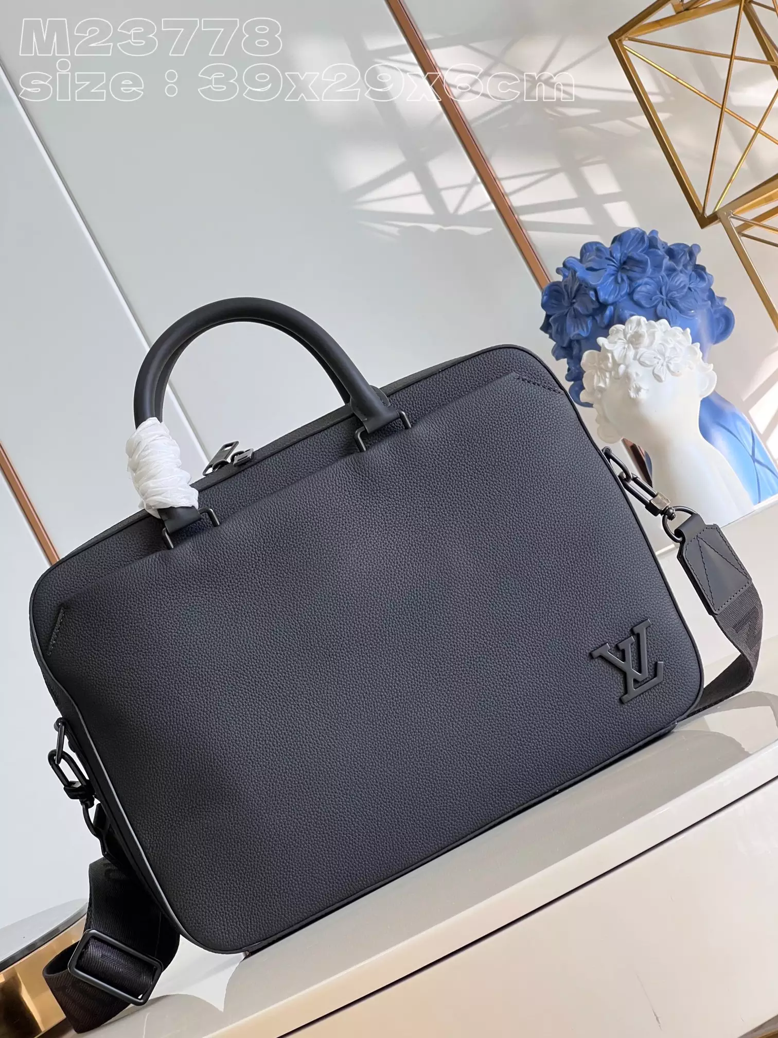 Pilot Briefcase LV Aerogram Black Cowhide Leather