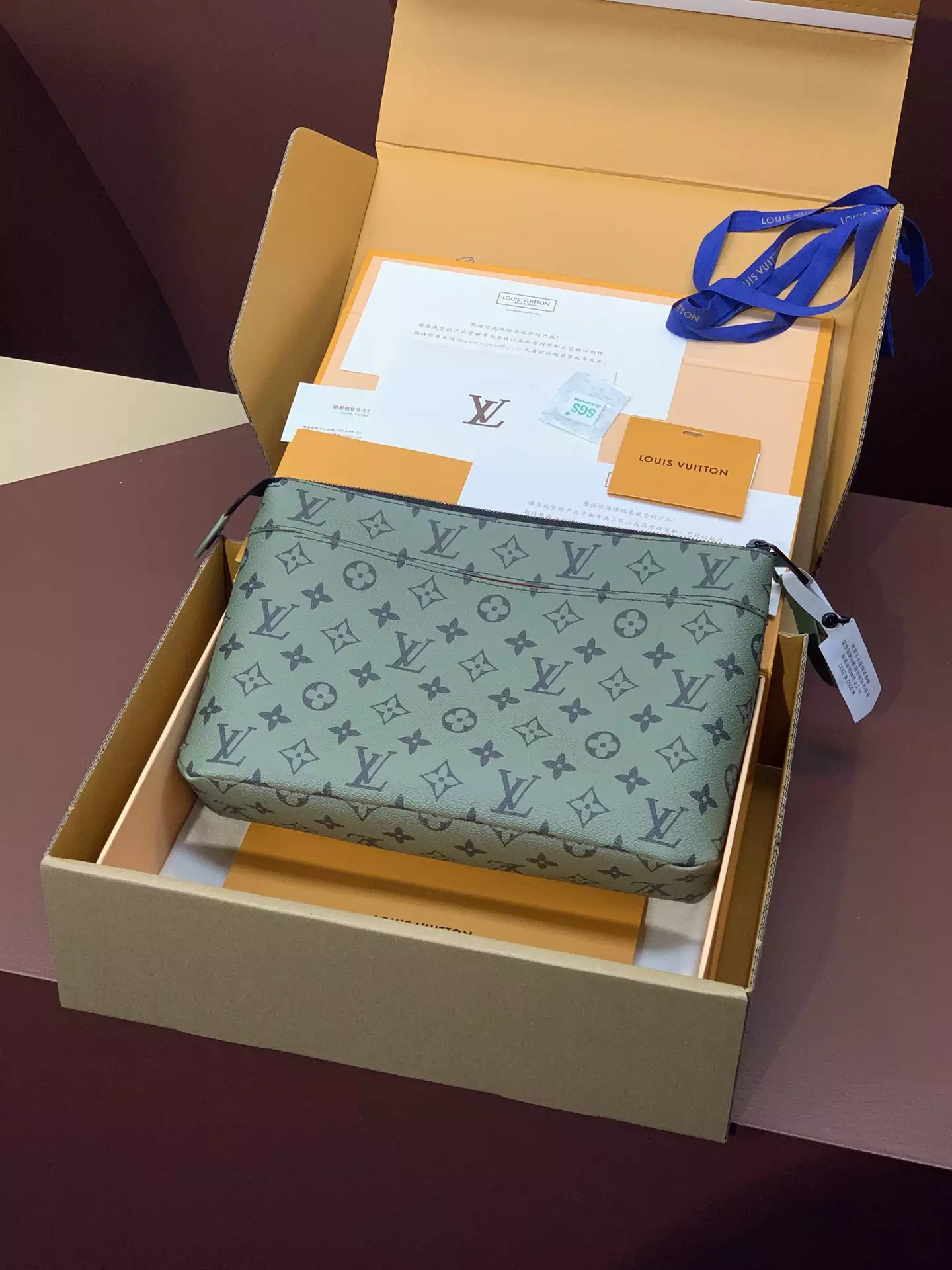 Pochette Voyage Souple Khaki Green Monogram Canvas