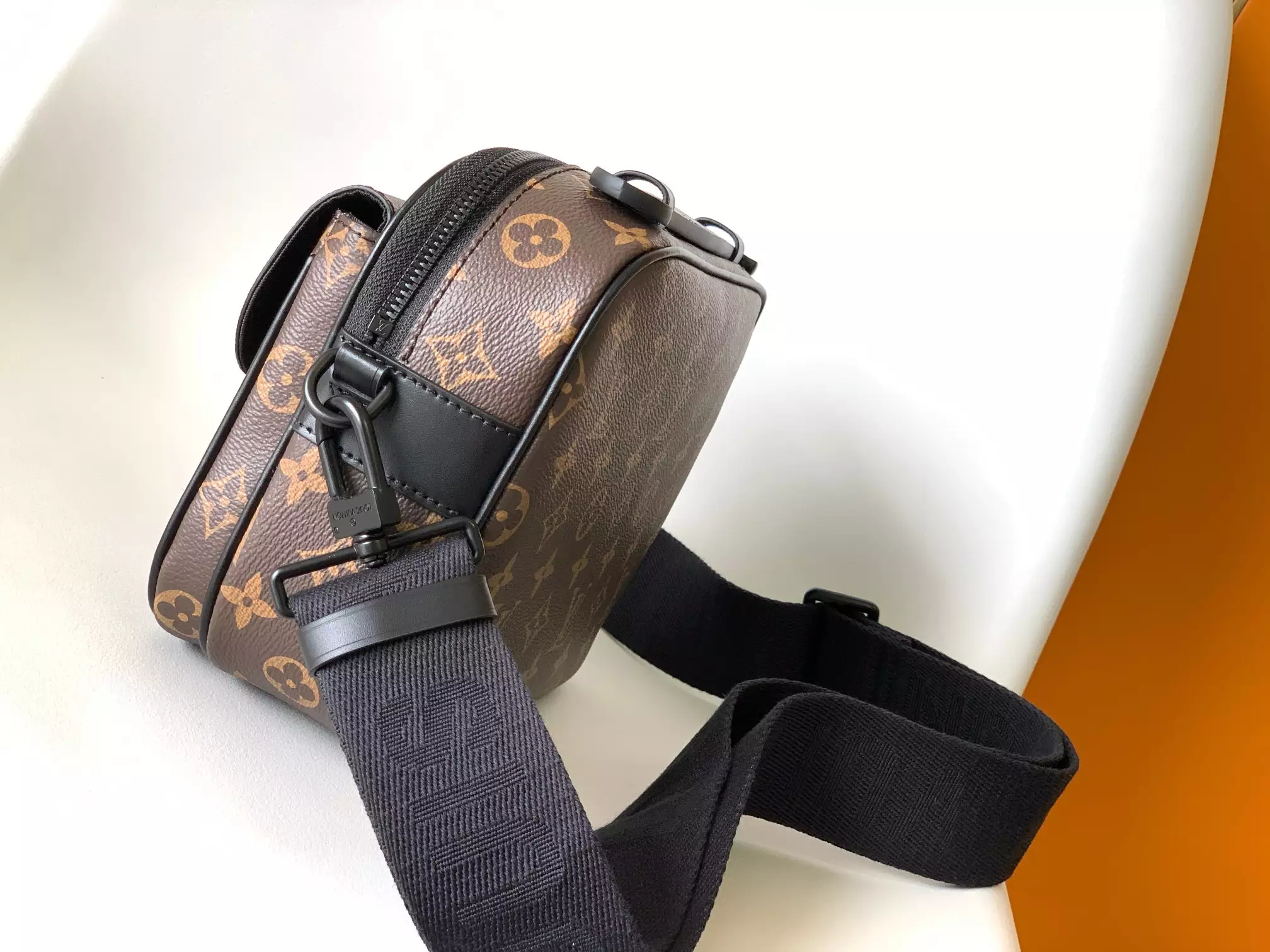 S Lock Messenger Monogram Macassar Canvas