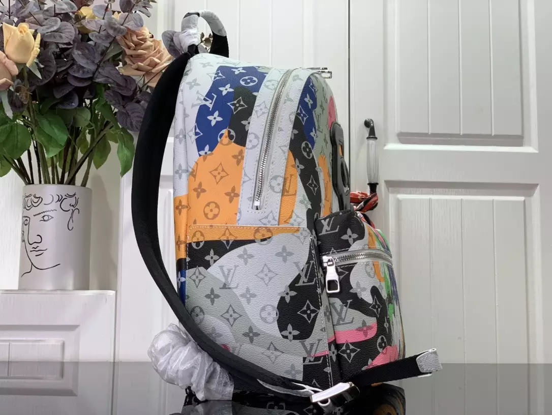 Discovery Backpack PM Multicolor Monogram Canvas And Cowhide Leather