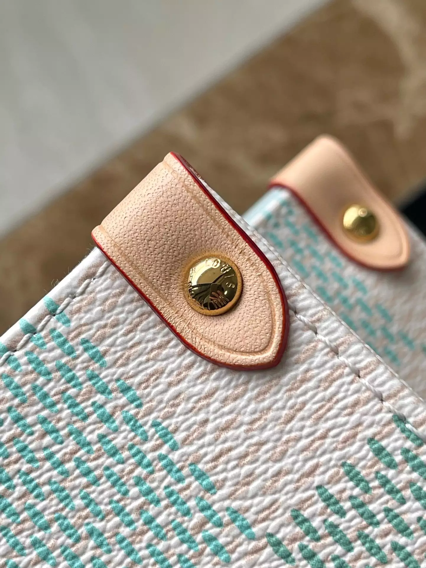 OnTheGo MM Pistachio Damier Giant Canvas