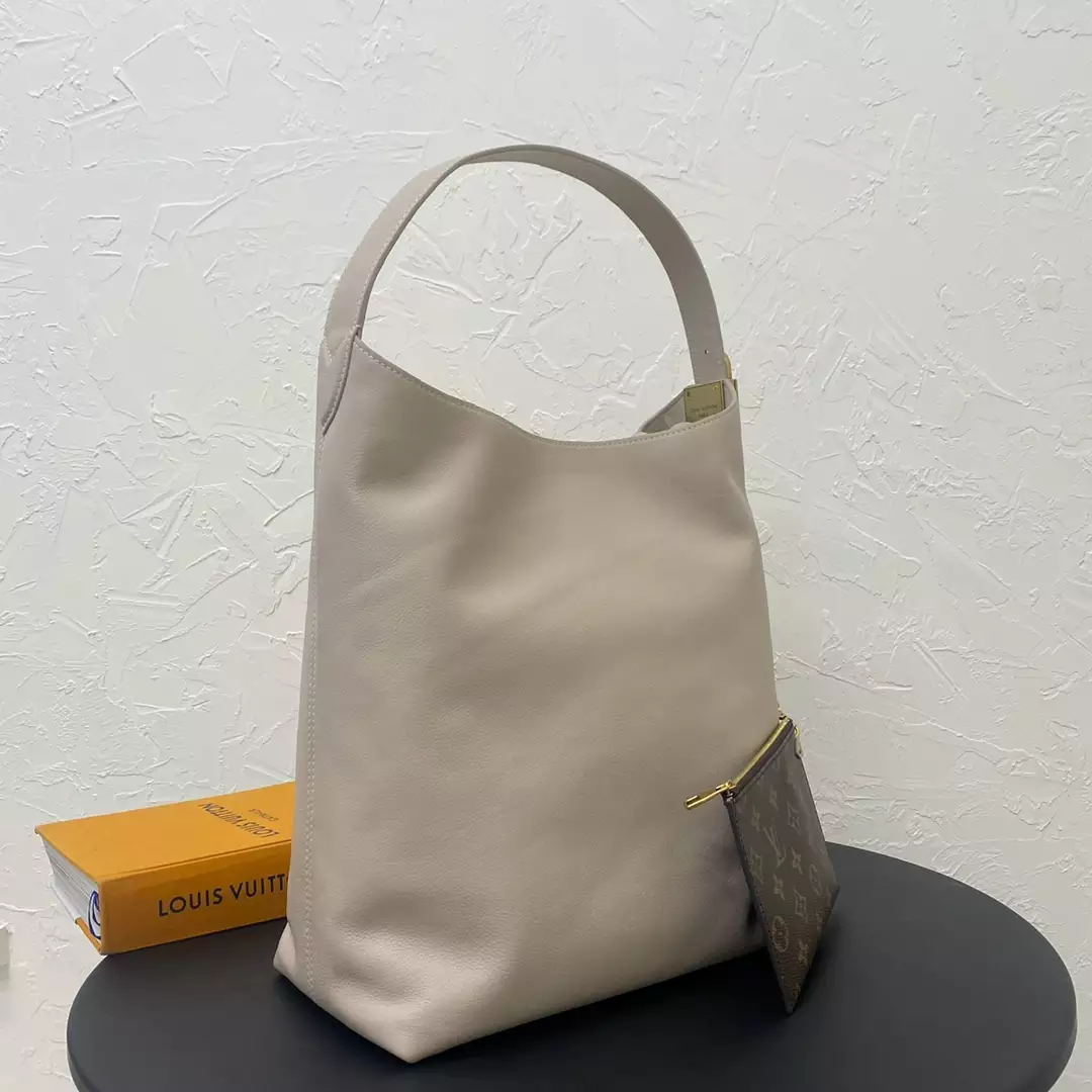 Low Key Hobo MM Limestone Gray Grained Calfskin