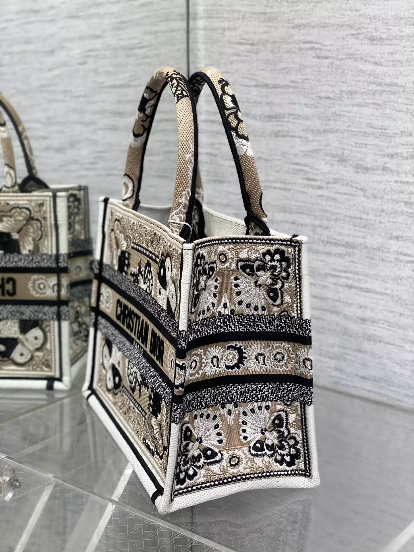 Medium Dior Book Tote Beige Multicolor Butterfly Bandana Embroidery