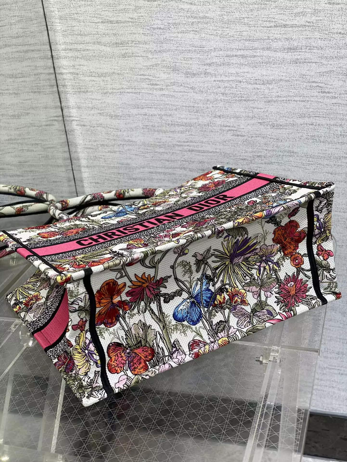 Medium Dior Book Tote White Multicolor Mexico Millefiori Embroidery