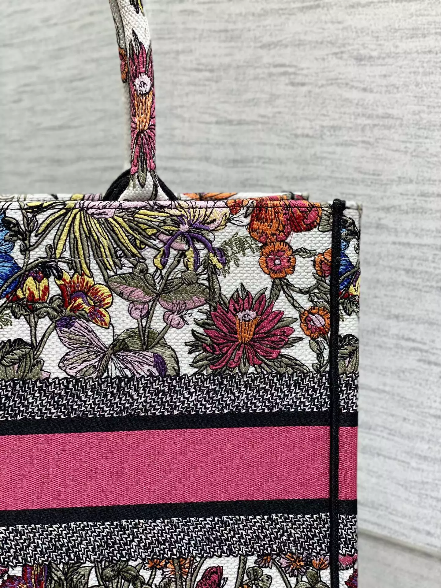 Medium Dior Book Tote White Multicolor Mexico Millefiori Embroidery
