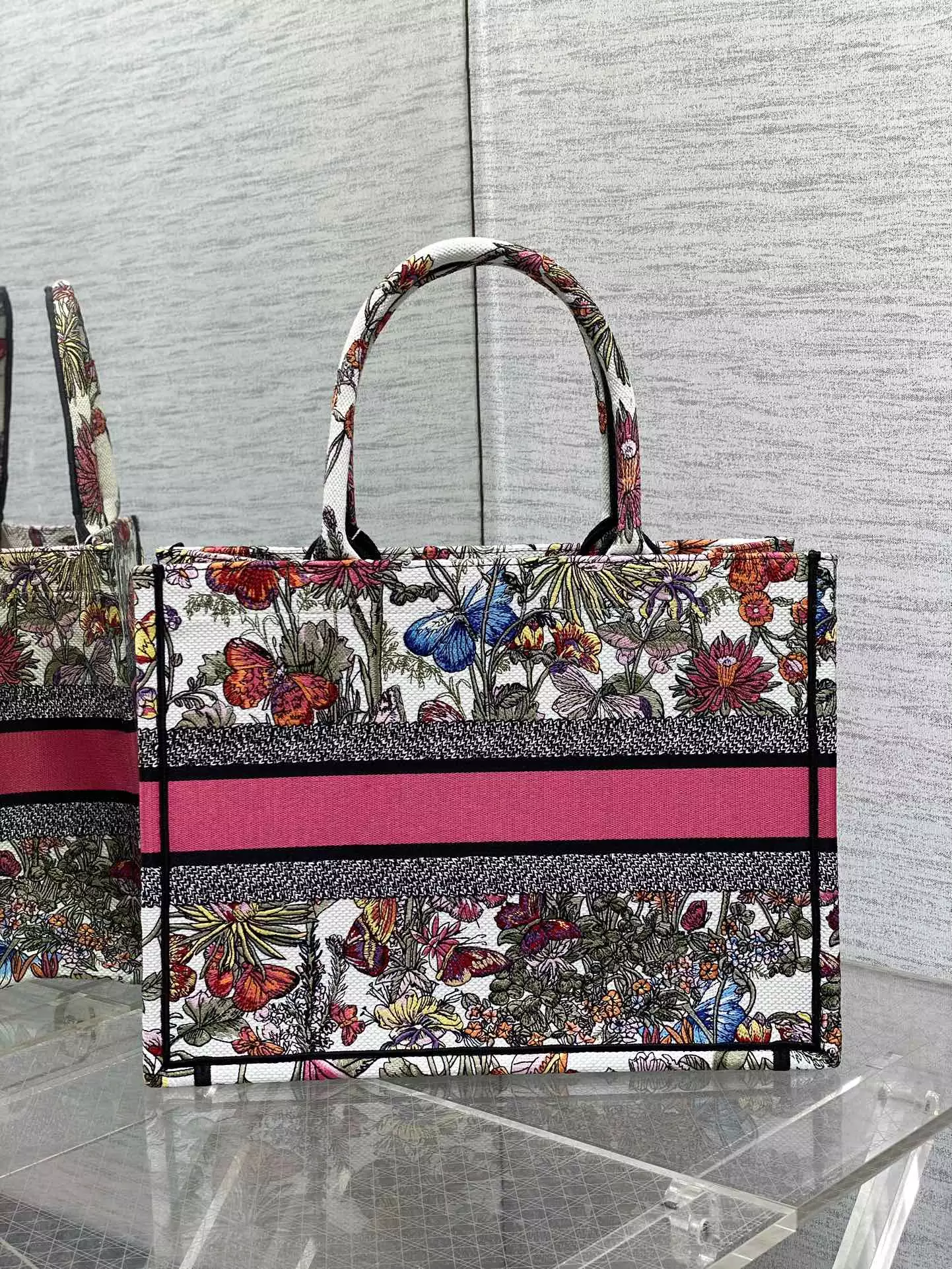 Medium Dior Book Tote White Multicolor Mexico Millefiori Embroidery