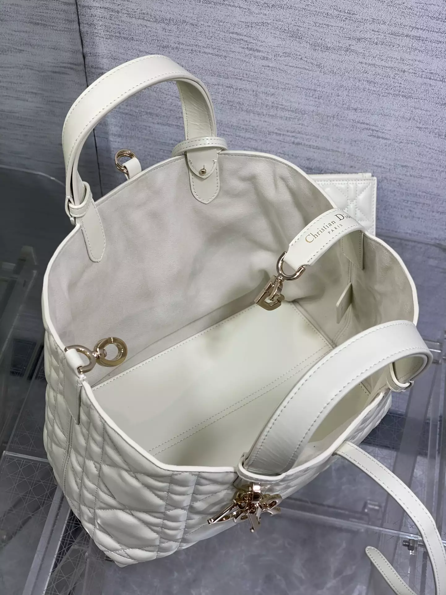 Medium Dior Toujours Bag Latte Macrocannage Calfskin