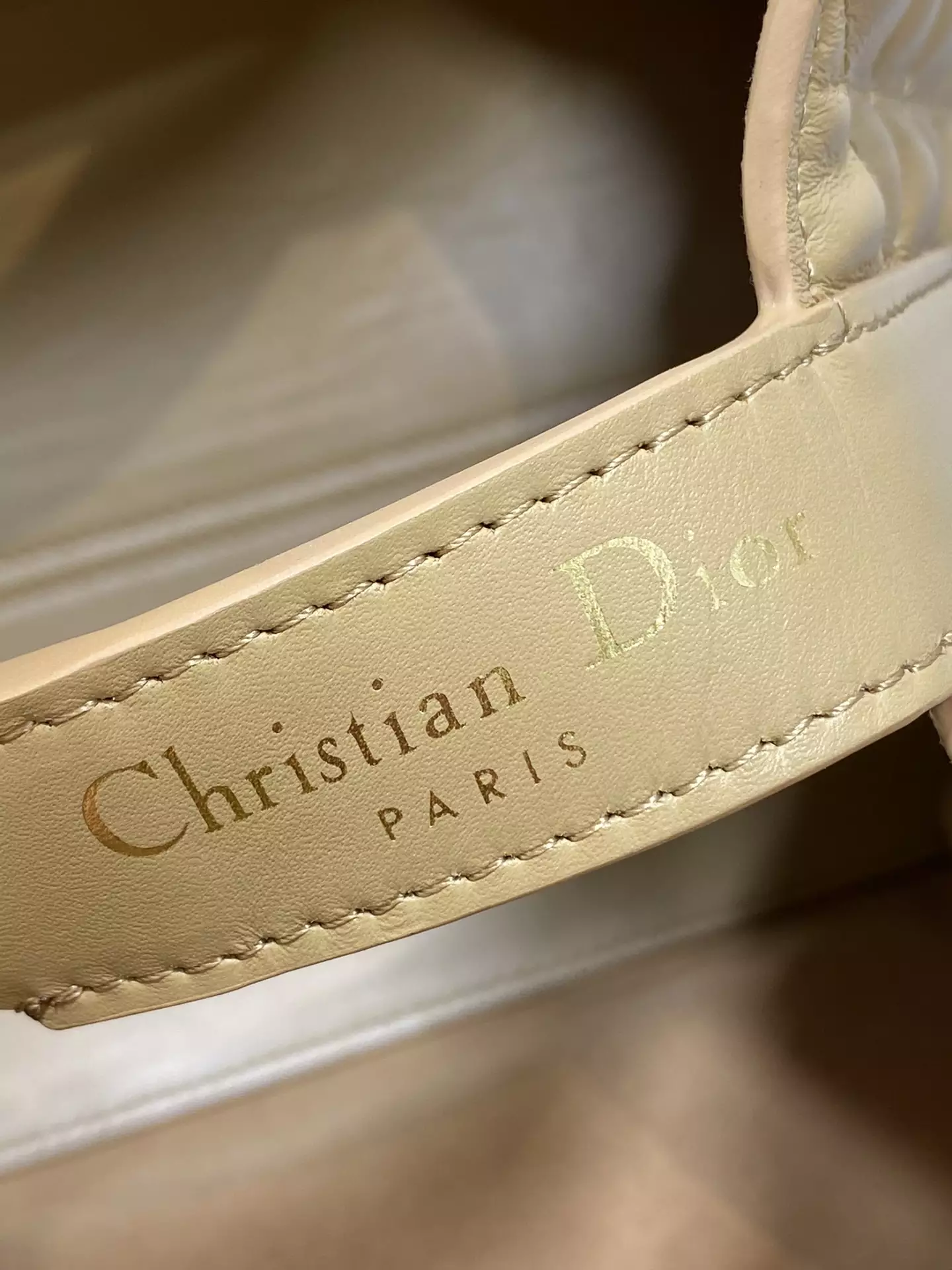 Medium Dior Toujours Bag Medium Tan Macrocannage Calfskin