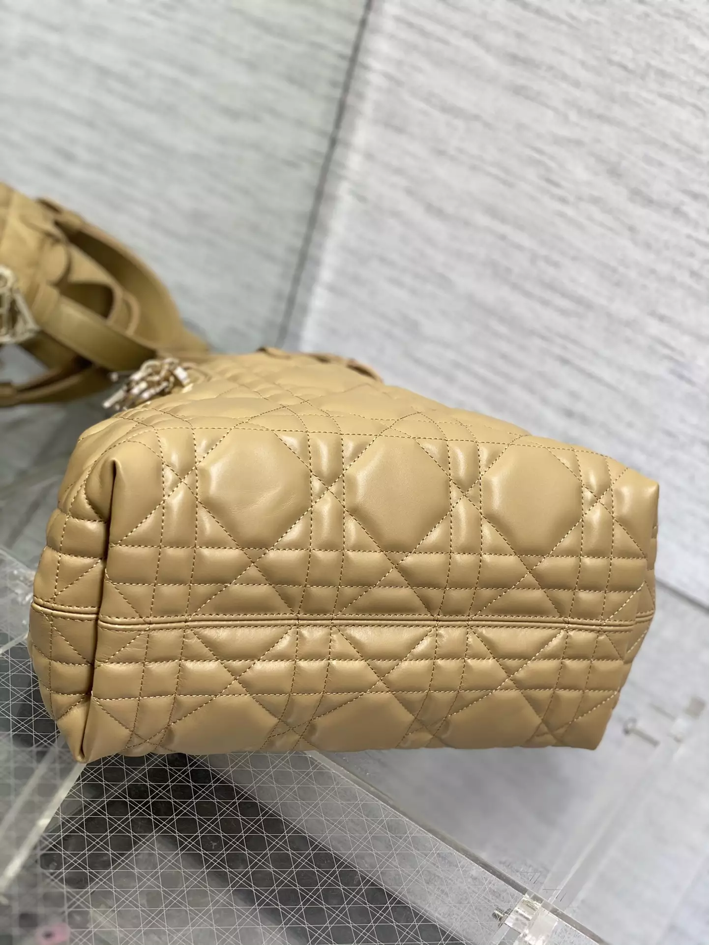 Medium Dior Toujours Bag Medium Tan Macrocannage Calfskin