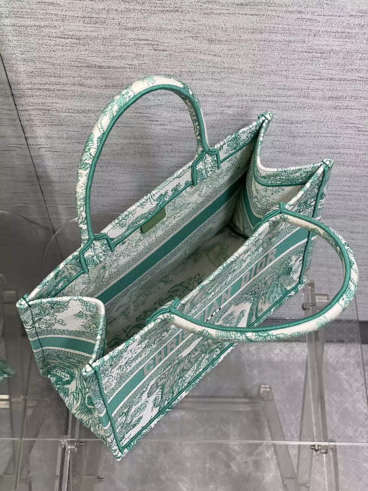Medium Dioriviera Dior Book Tote Aquamarina Toile de Jouy Embroidery