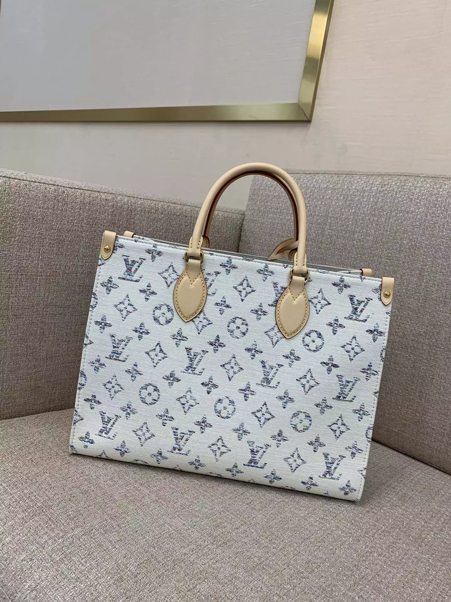 OnTheGo MM Multicolor Beige Monogram Jacquard Fabric