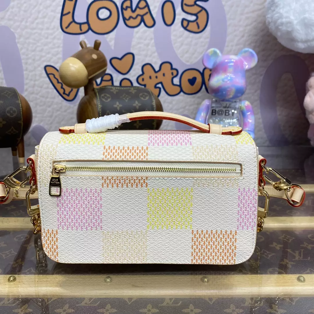 Pochette Métis East West Peach Damier Giant Canvas