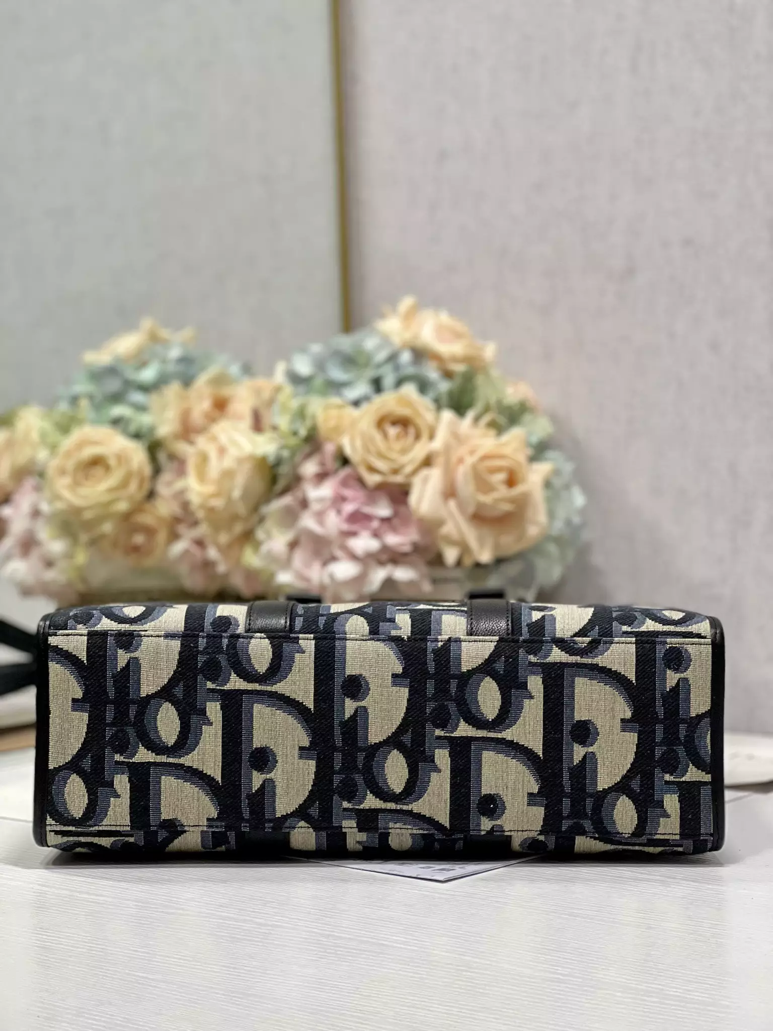 East-West Tote Bag Beige and Black Maxi Dior Oblique Jacquard