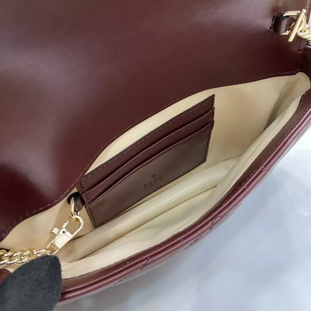 GG Marmont Mini Bag in Rosso Ancora Red Leather