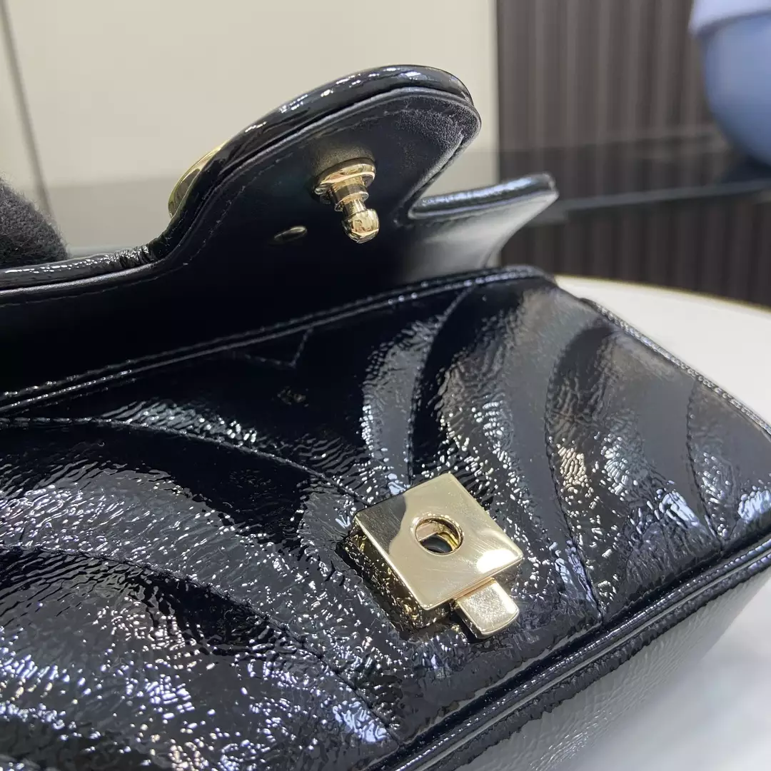 GG Marmont Super Mini Bag Black Quilted Chevron Patent Leather