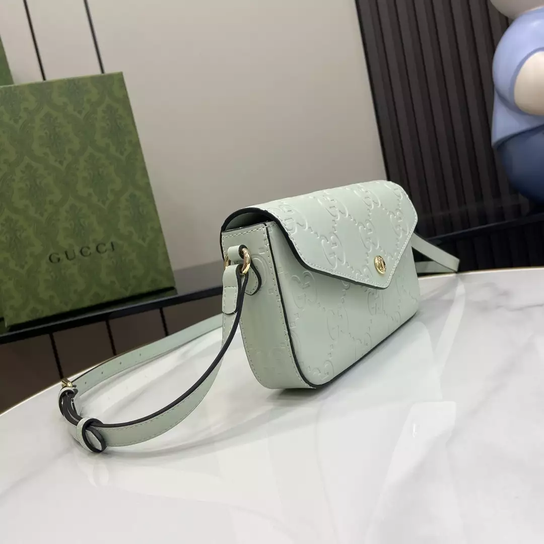 GG Super Mini Shoulder Bag in Pale Green Leather