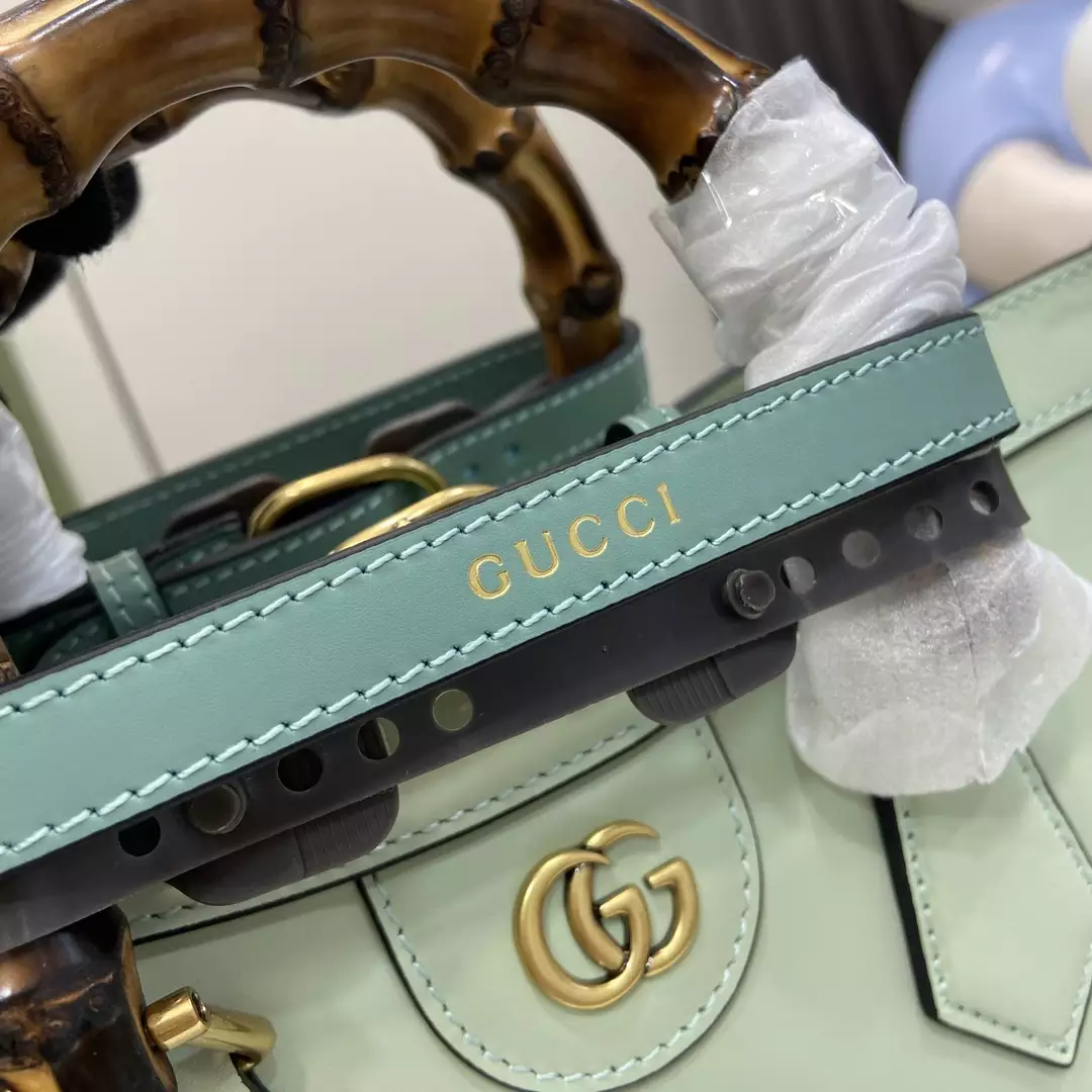 G*u*i diana small tote bag double g pale green leather