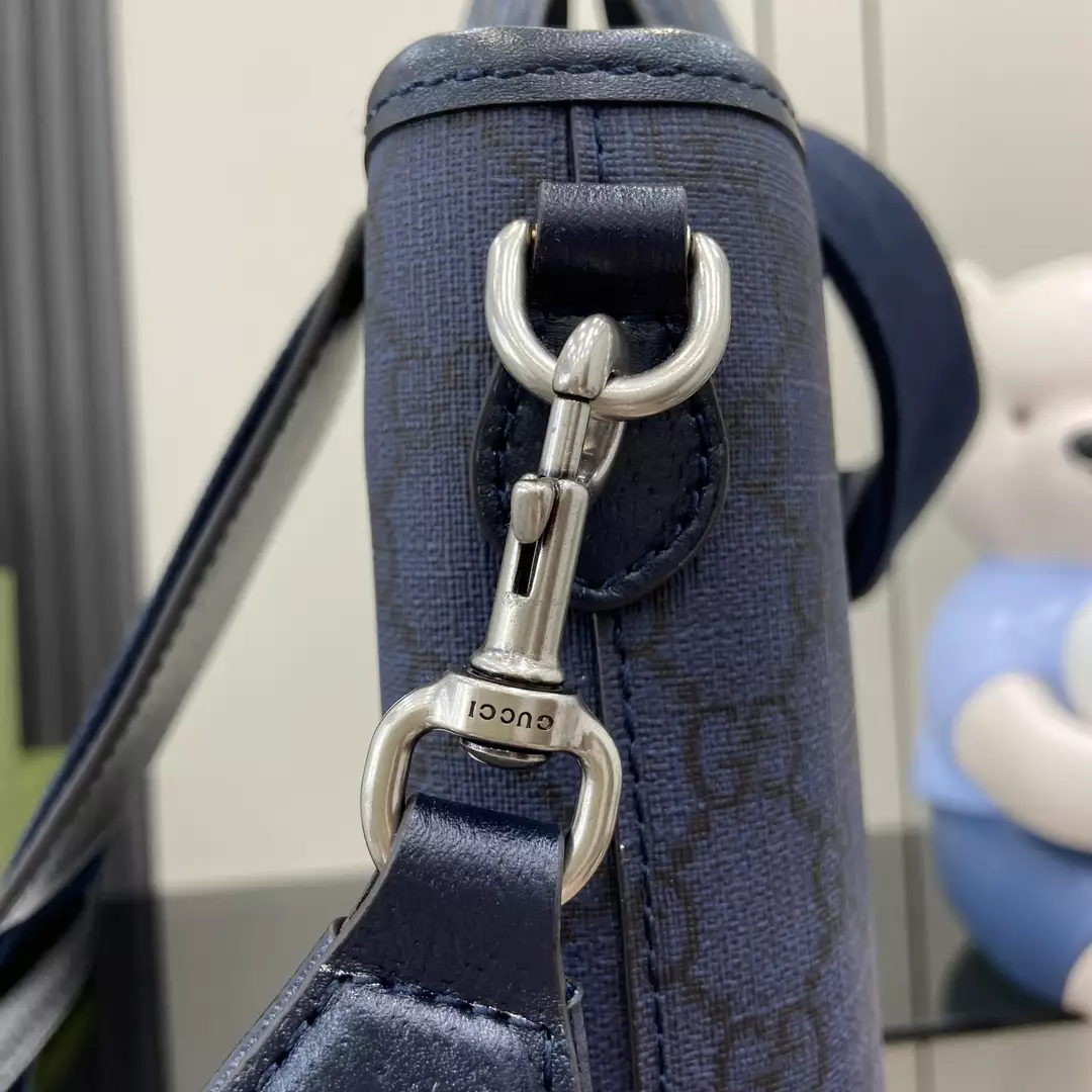 Ophidia GG Medium Tote Bag in Blue and Dark Blue GG Supreme