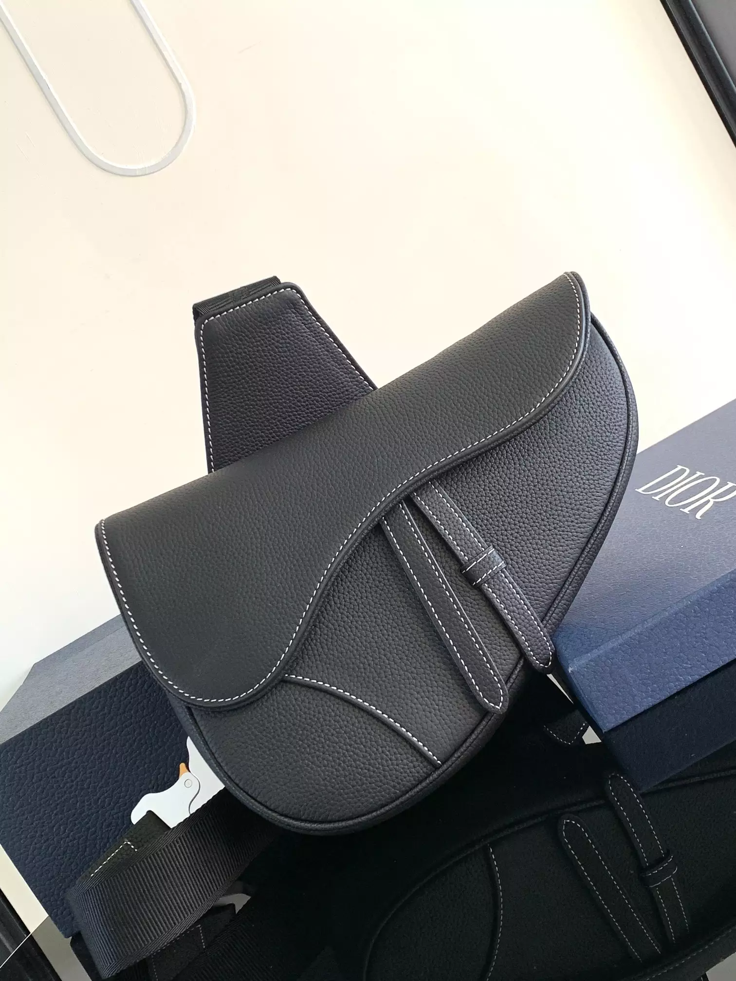 Saddle Bag Black Grained Calfskin – DB186