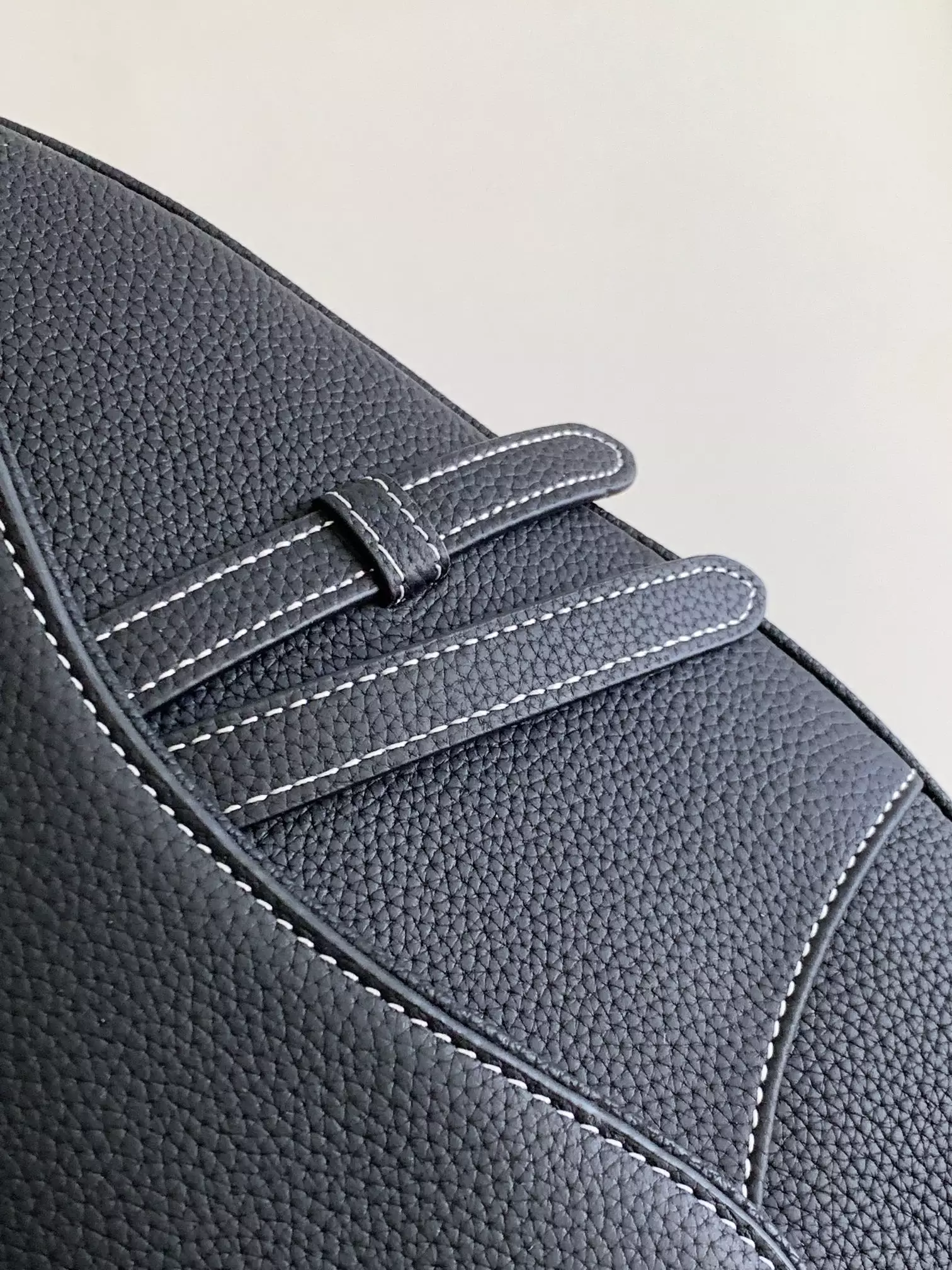 Saddle Bag Black Grained Calfskin – DB186