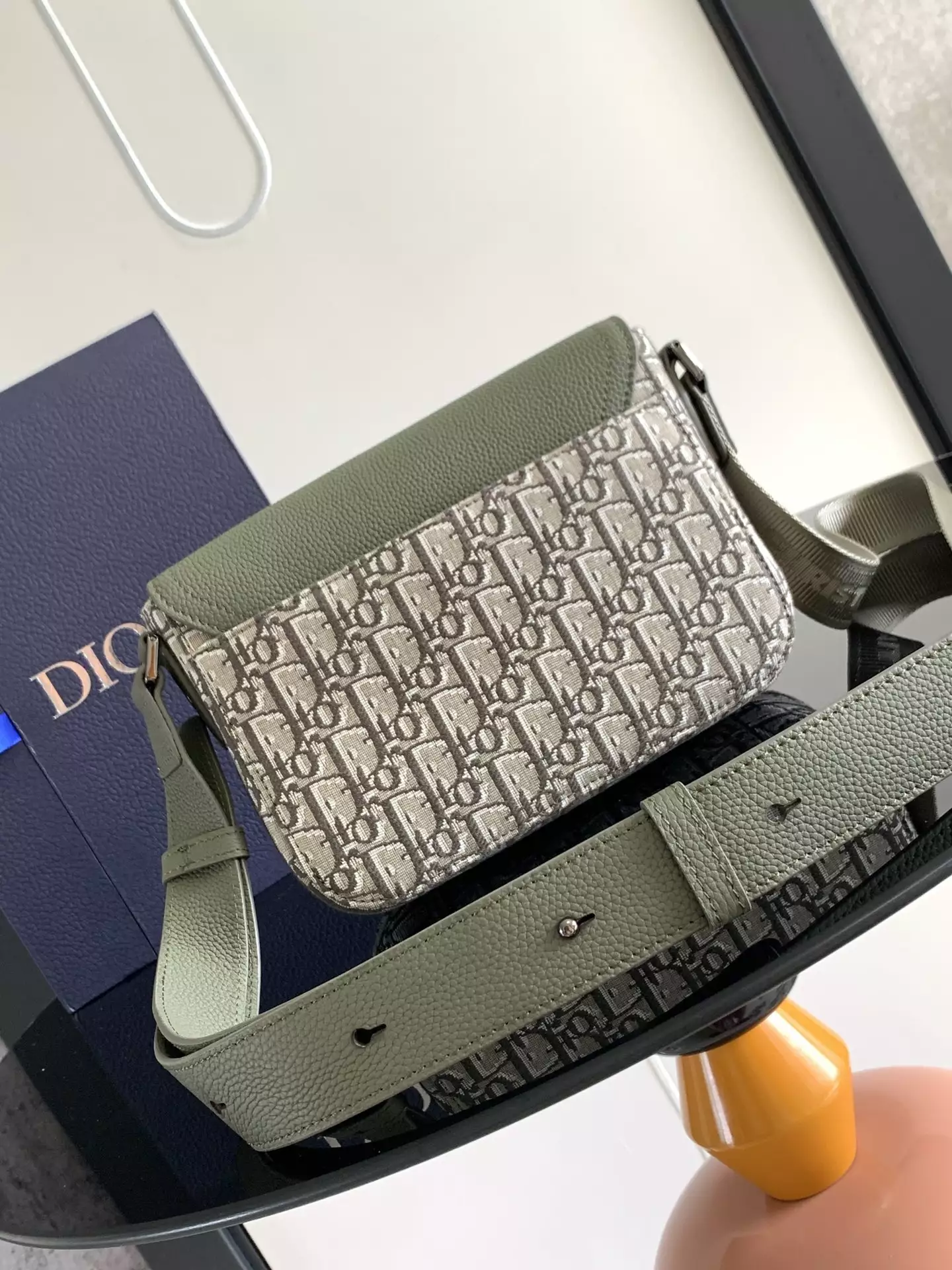 Small Saddle Messenger Bag with Flap Khaki Dior Oblique Jacquard and Khaki Grained Calfskin