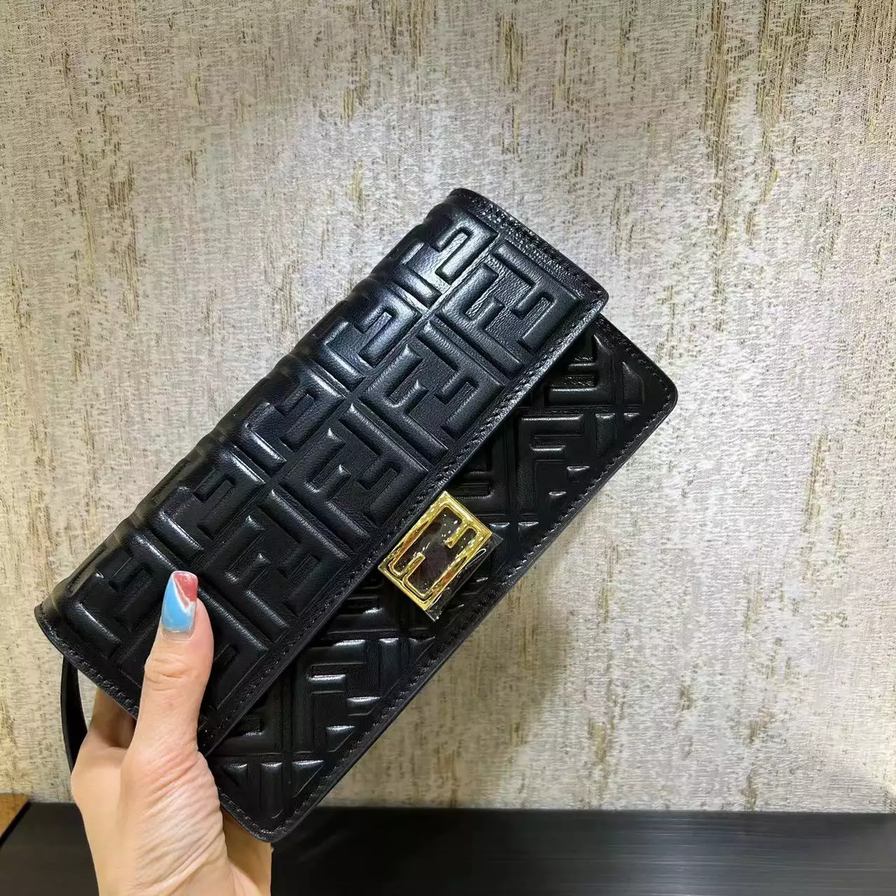 Wallet On Chain Baguette Black Nappa Leather