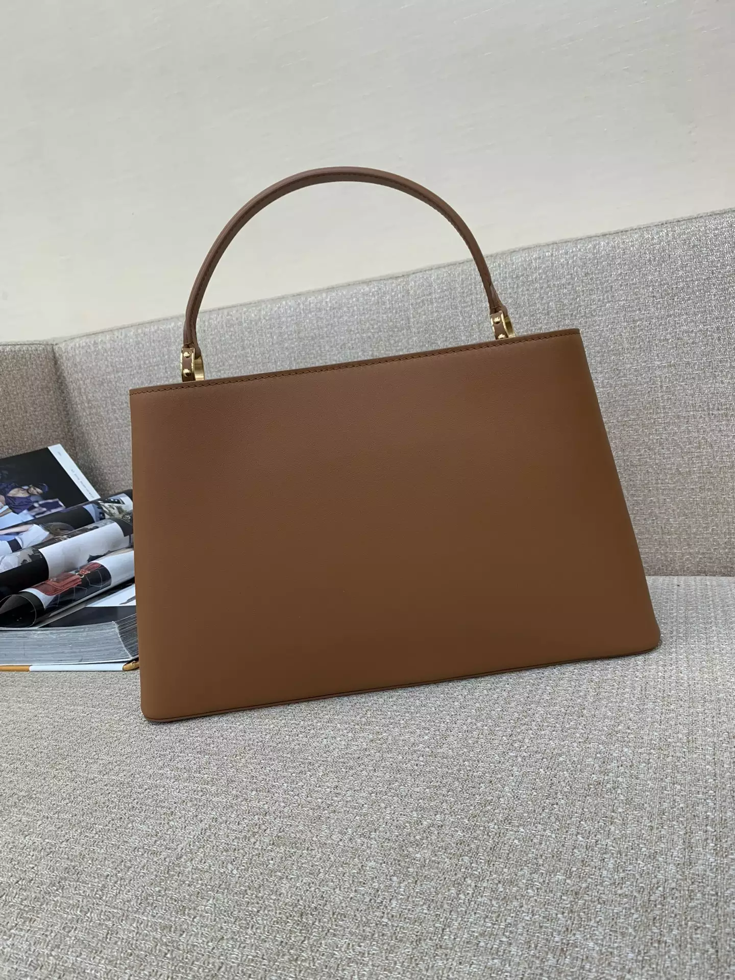 Capucines GM Souple Cognac Smooth Taurillon