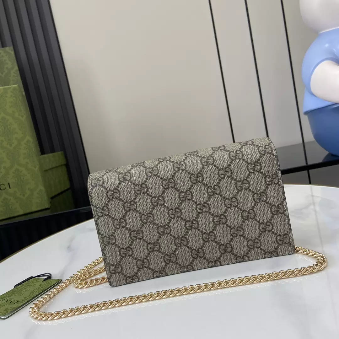 GG Marmont Chain Wallet in Ebony Supreme and Pink Leather