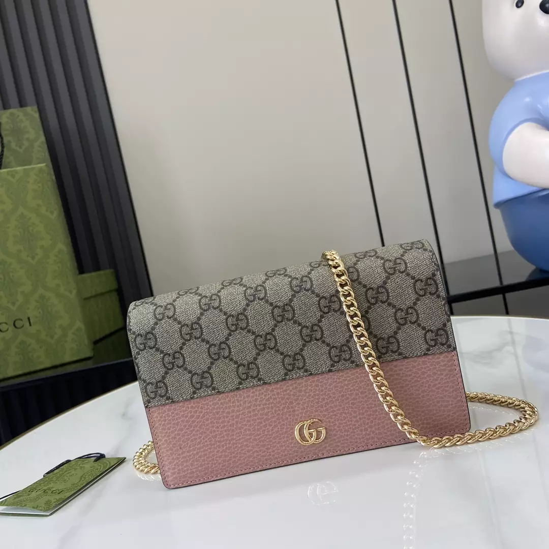 GG Marmont Chain Wallet in Ebony Supreme and Pink Leather