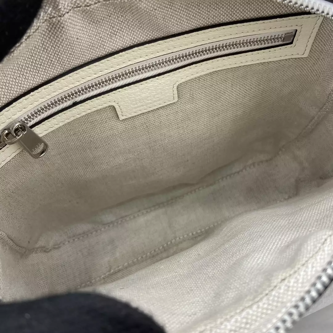 Small GG Crossbody Bag with Tag White Leather – GB362