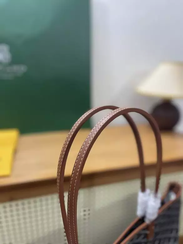 Goyard Artois MM Bag - GYB184