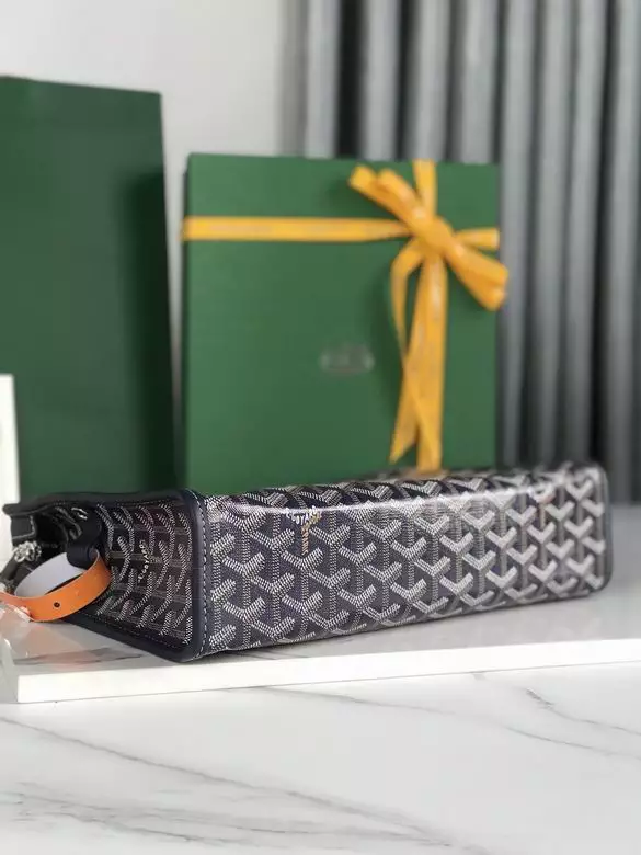 Goyard Jouvence GM Toiletry Bag - GYB257