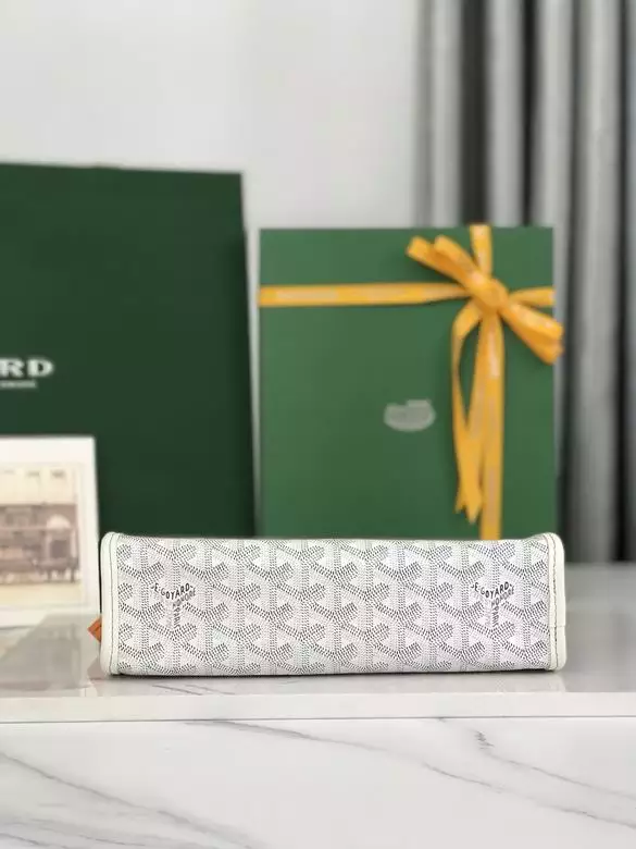 Goyard Jouvence MM Toiletry Bag - GYB251