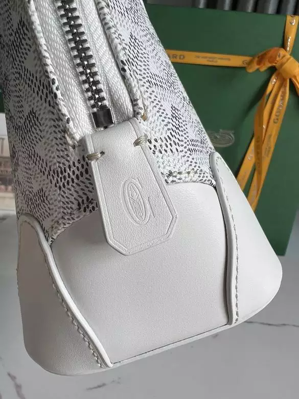 Goyard Vendôme Mini Bag - GYB112