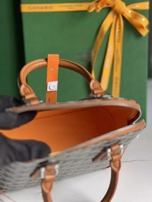Goyard Vendôme Mini Bag - GYB114